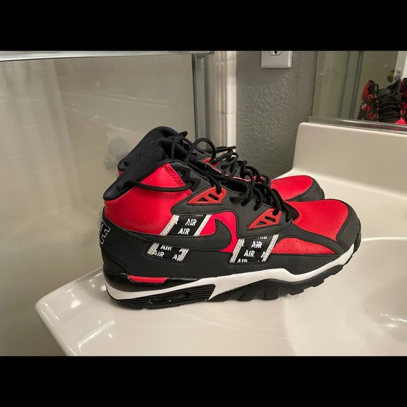 NIKE AIR TRAINER SC HIGH SOA ‘SPEED RED’ - Picture 3 of 5